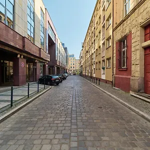 Center By Renters Wrocław